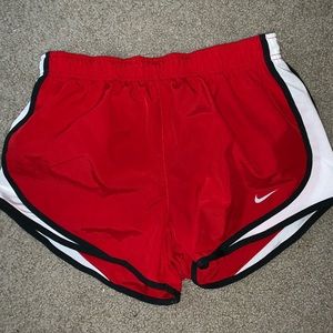 💕NIKE SHORTS💕